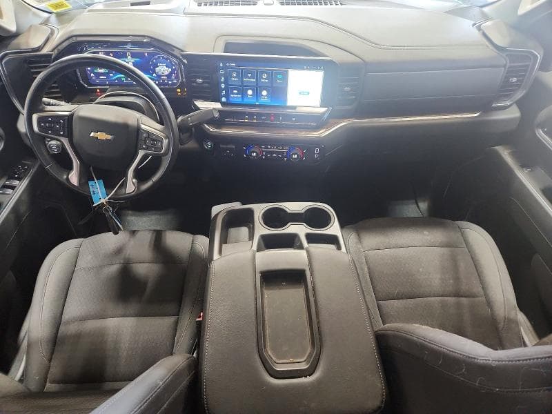 2025 CHEVROLET SILVERADO K1500 LT-L 8