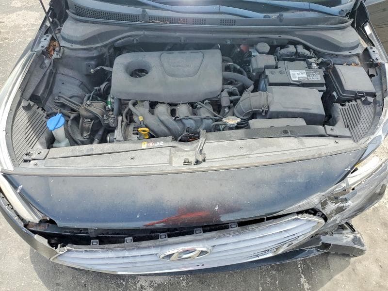 2018 HYUNDAI ACCENT SE 11