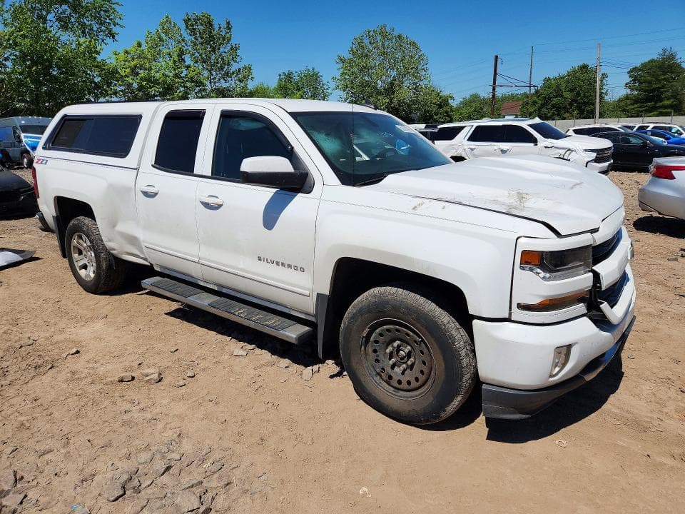 2019 CHEVROLET SILVERADO LD K1500 LT 4