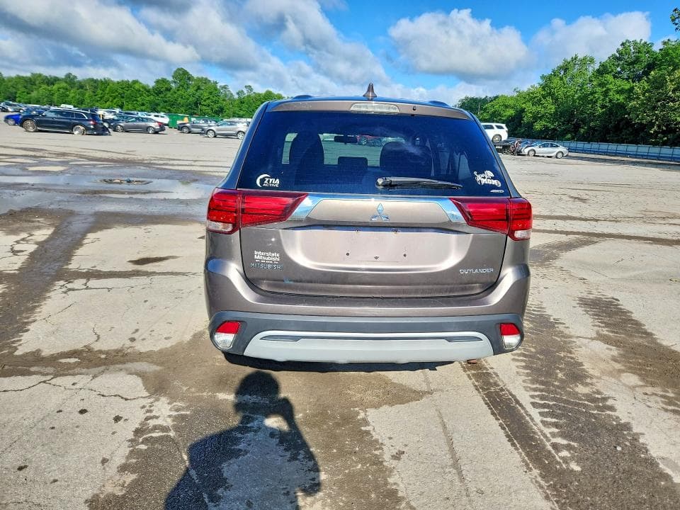 2019 MITSUBISHI OUTLANDER SE 6