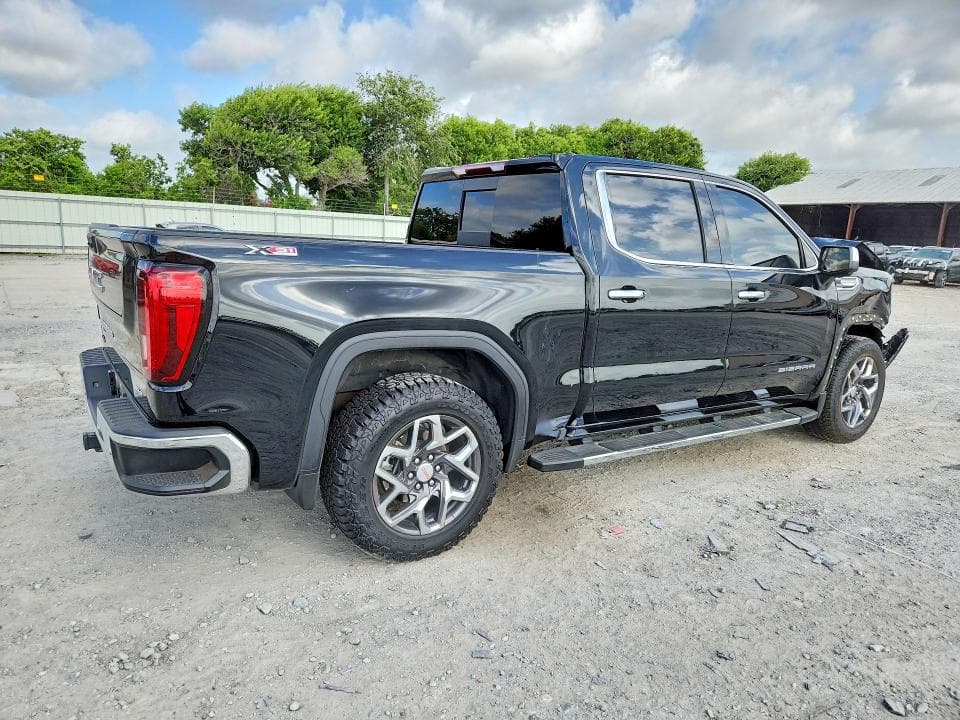 2024 GMC SIERRA K1500 SLT 3