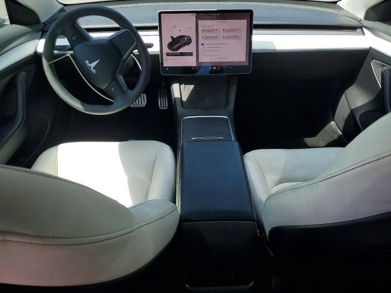 2022 TESLA MODEL 3 8