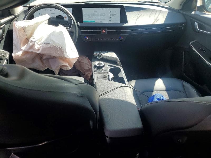 2024 KIA EV6 LIGHT 8
