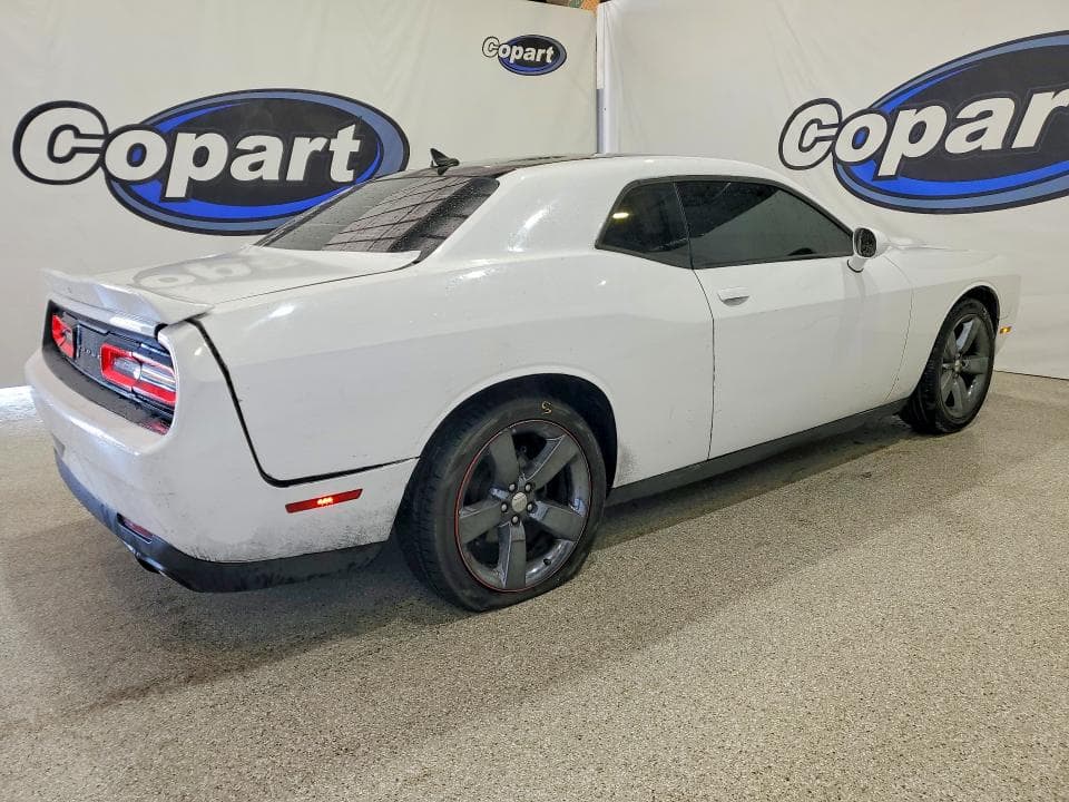 2018 DODGE CHALLENGER SXT 3