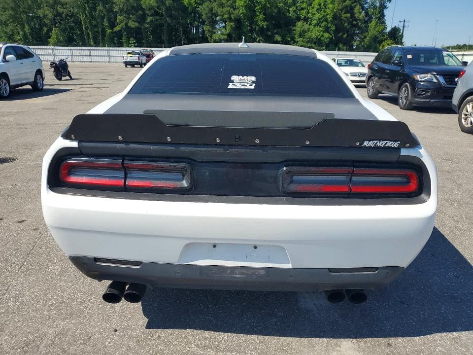 2017 DODGE CHALLENGER R 6