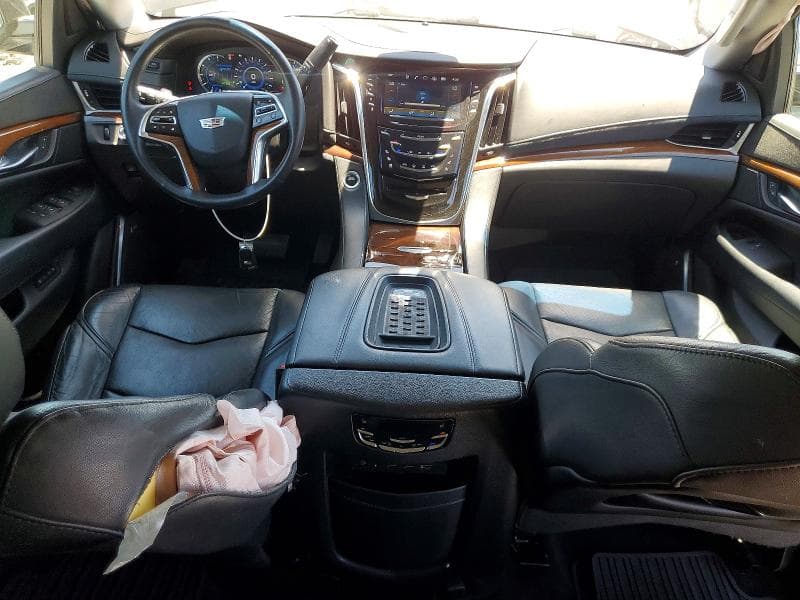 2017 CADILLAC ESCALADE 8