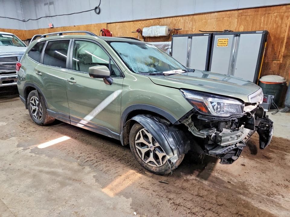 2020 SUBARU FORESTER PREMIUM 4