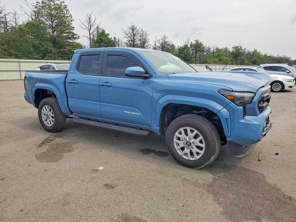 2026 TOYOTA TACOMA SR5 4