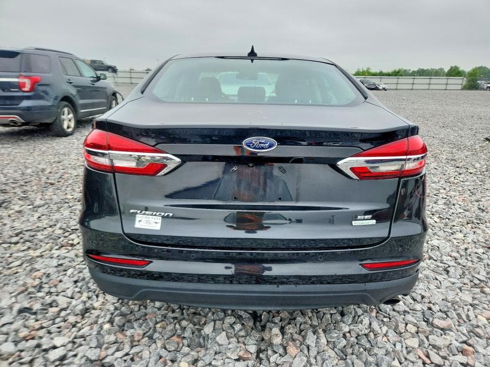 2019 FORD FUSION SE 6