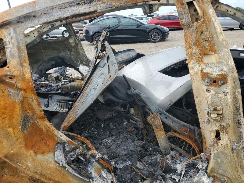 2022 TESLA MODEL 3 10