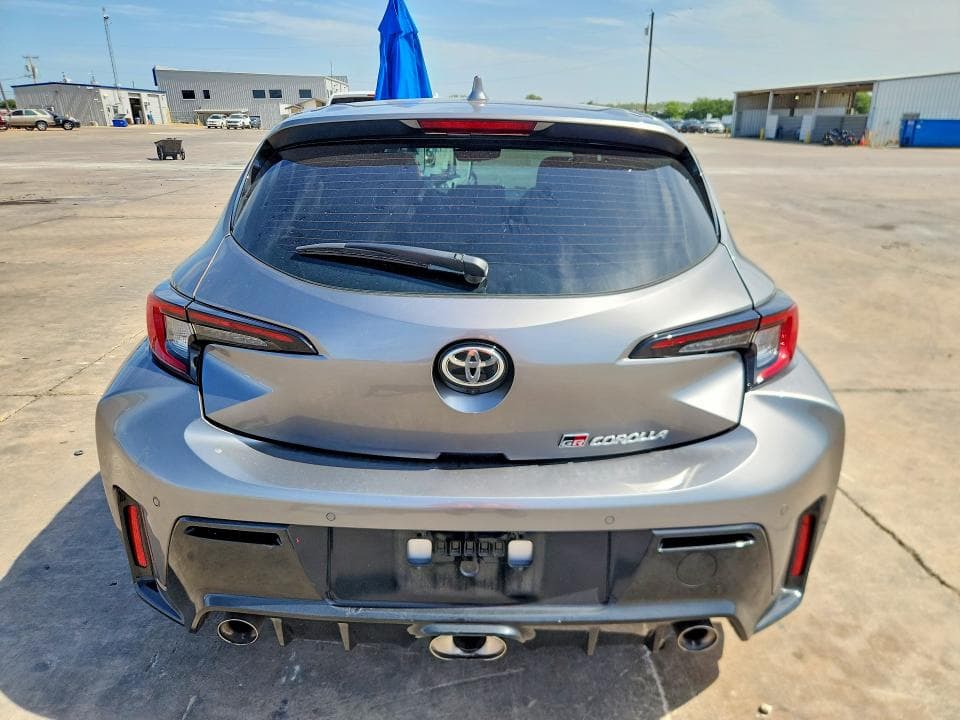 2024 TOYOTA GR COROLLA PREMIUM 6