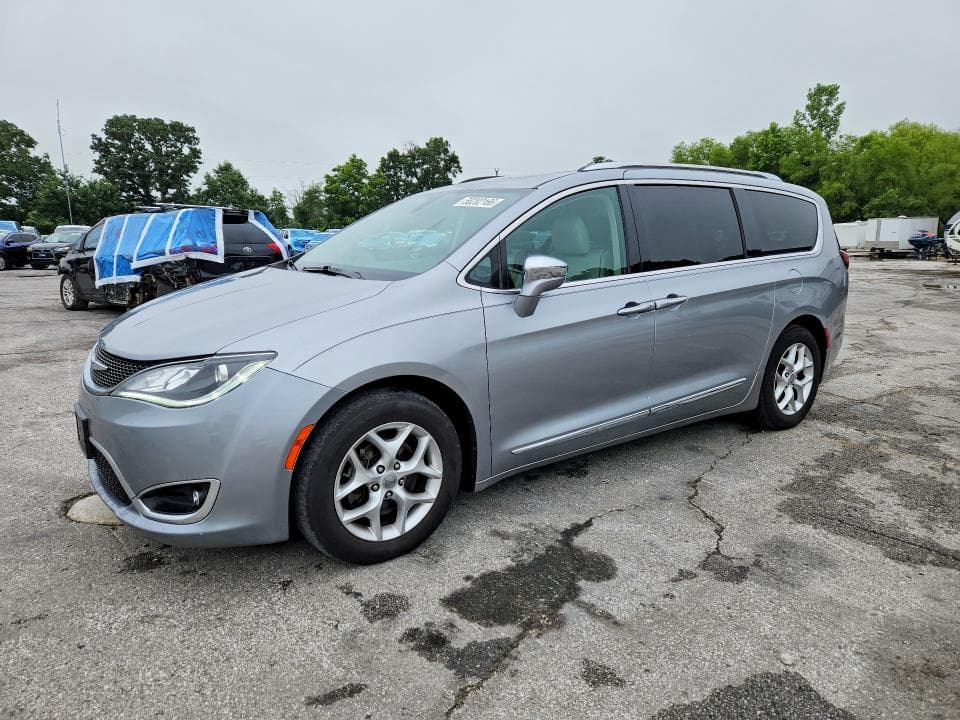 2020 CHRYSLER PACIFICA LIMITED - 1