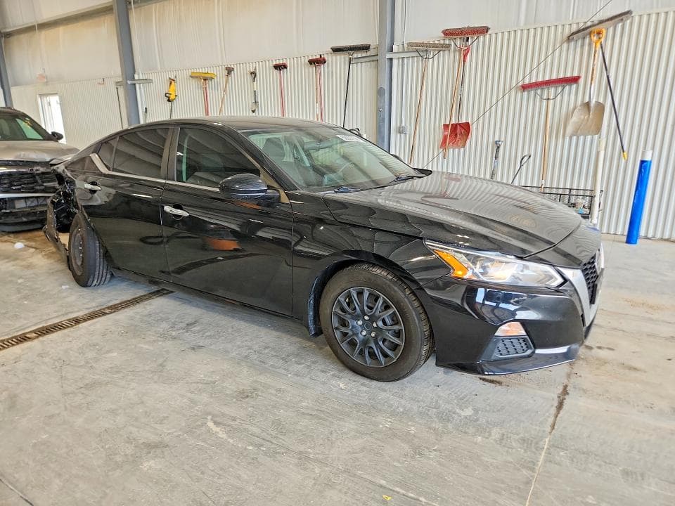 2020 NISSAN ALTIMA S 4