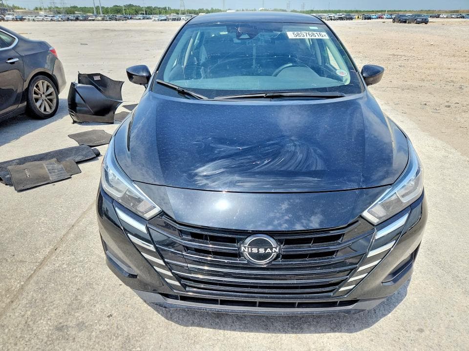 2024 NISSAN VERSA SV 5