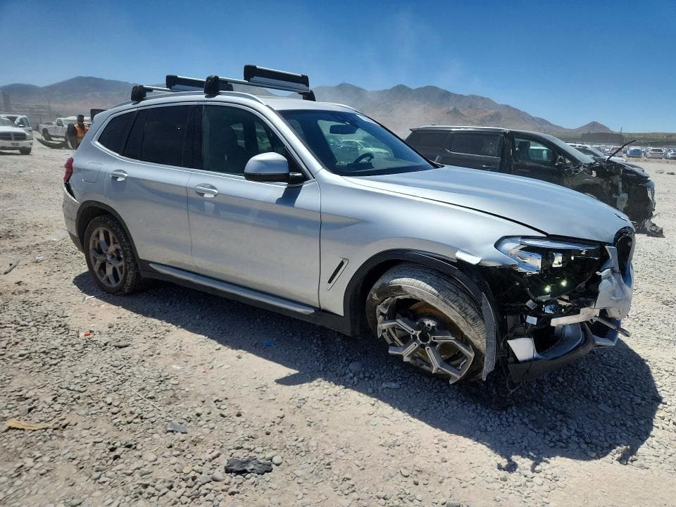2021 BMW X3 XDRIVE30E 4
