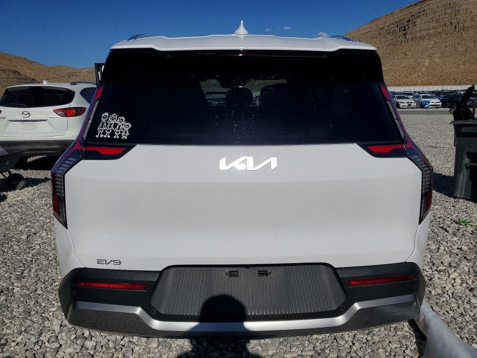 2026 KIA EV9 WIND 6