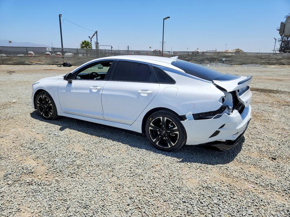 2022 KIA K5 GT LINE 2