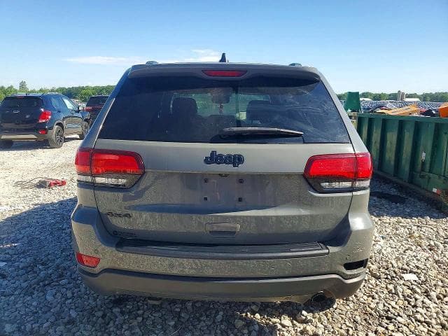 2020 JEEP GRAND CHEROKEE LAREDO 6