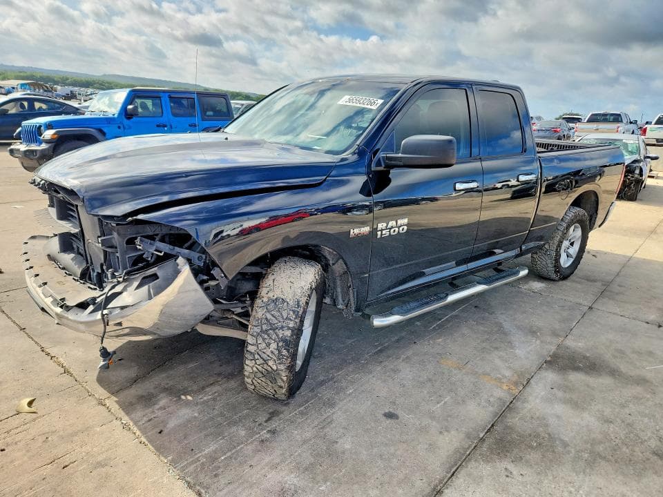 2016 RAM 1500 SLT - 1