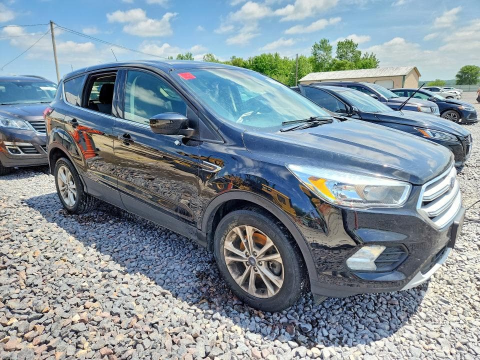 2019 FORD ESCAPE SE 4