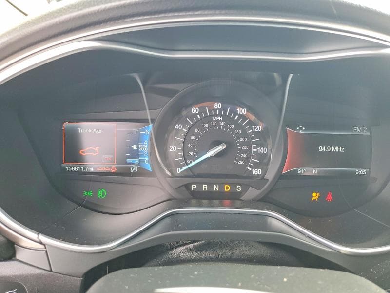 2017 FORD FUSION SE 9