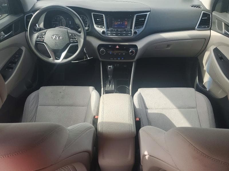 2017 HYUNDAI TUCSON SE 8