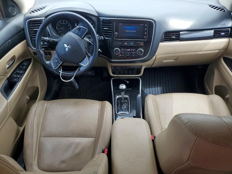 2017 MITSUBISHI OUTLANDER SE 8