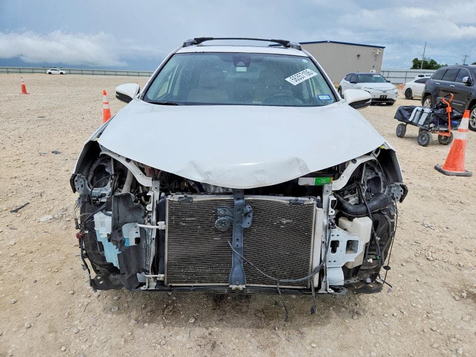 2017 TOYOTA RAV4 XLE 5