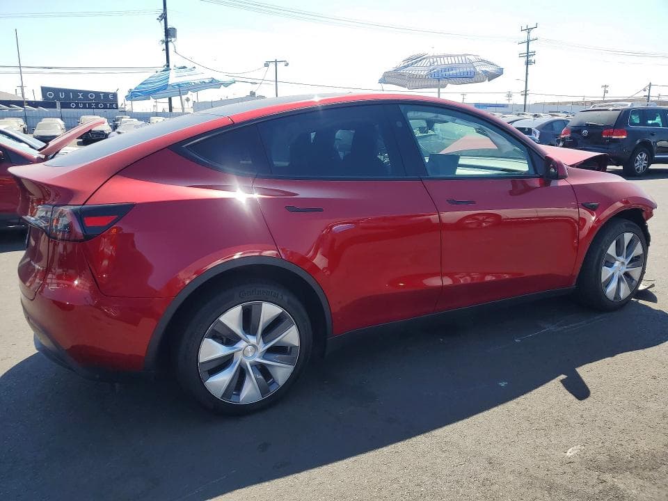 2024 TESLA MODEL Y 3