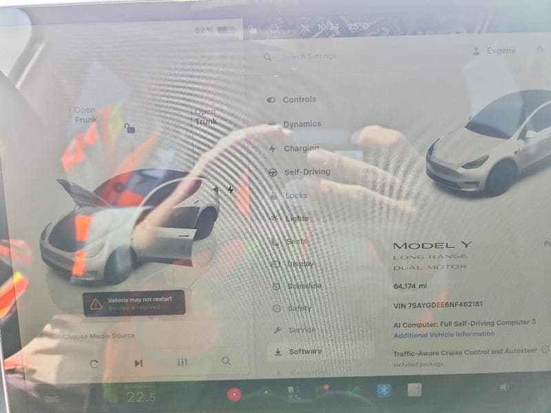 2022 TESLA MODEL Y 9