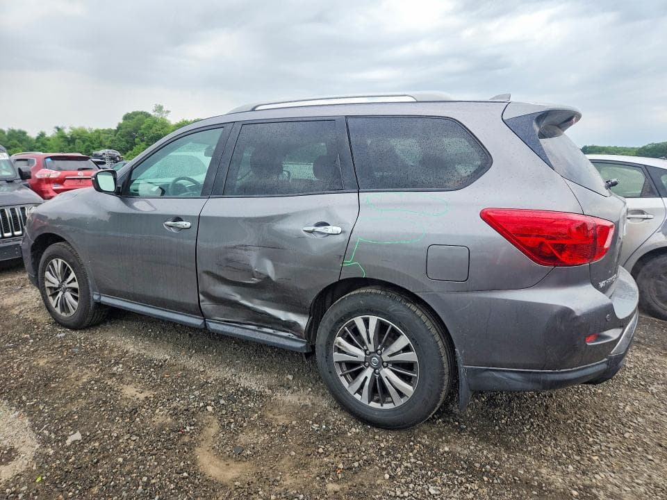 2019 NISSAN PATHFINDER S 2