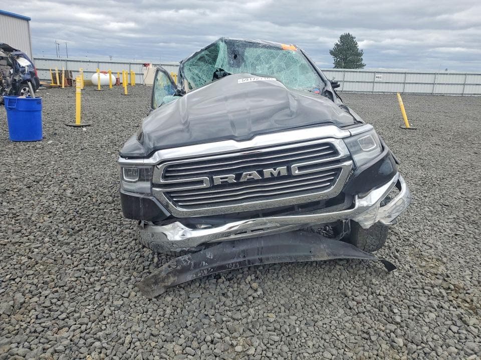2020 RAM 1500 LARAMIE 5