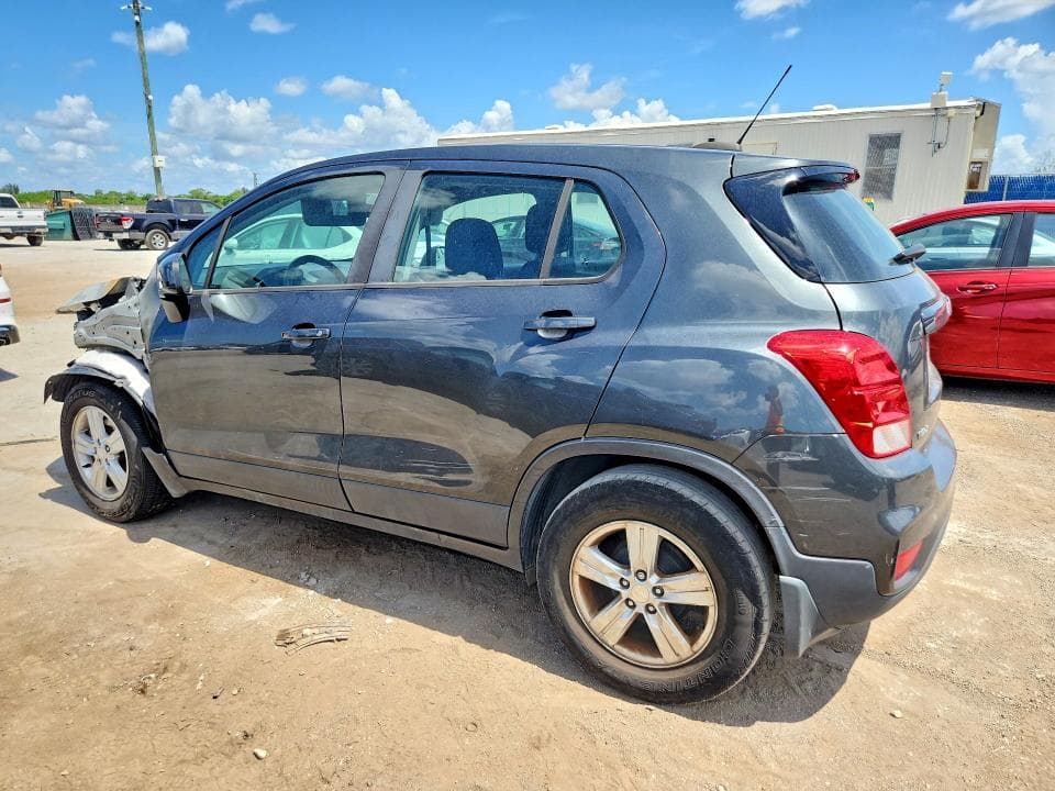 2019 CHEVROLET TRAX LS 2