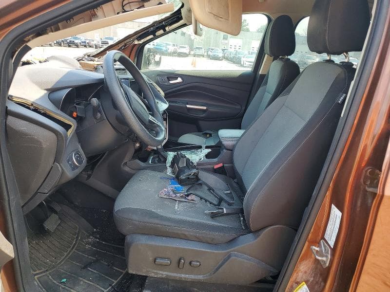2017 FORD ESCAPE SE 7