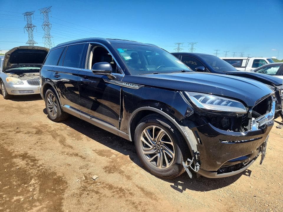 2022 LINCOLN AVIATOR 4