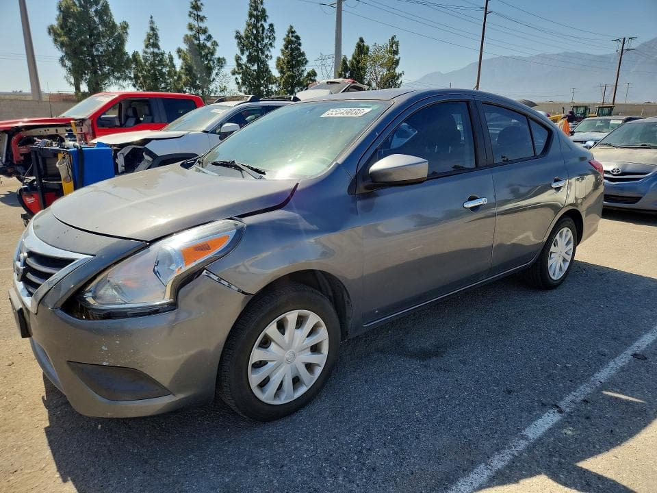 2019 NISSAN VERSA SV