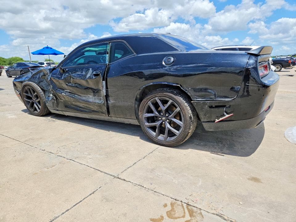 2020 DODGE CHALLENGER SXT 2