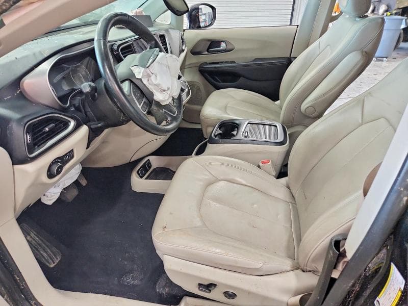 2021 CHRYSLER PACIFICA TOURING L 7