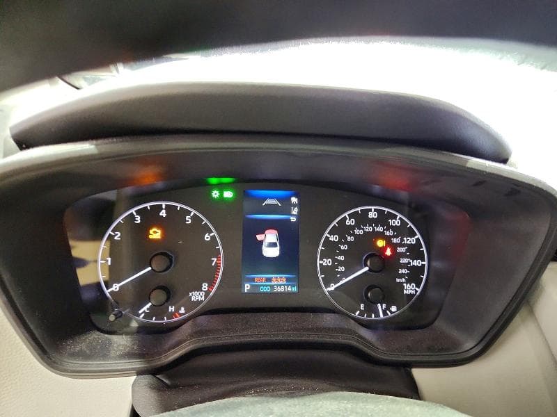 2024 TOYOTA COROLLA LE 9
