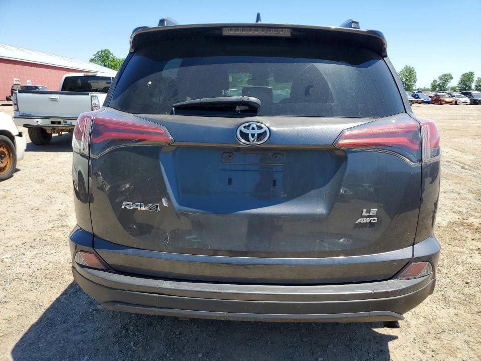 2018 TOYOTA RAV4 LE 6