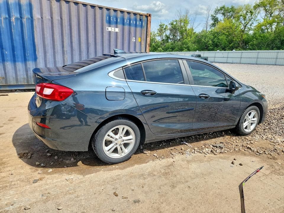 2017 CHEVROLET CRUZE LT 3
