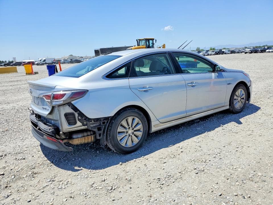 2017 HYUNDAI SONATA HYBRID SE 3