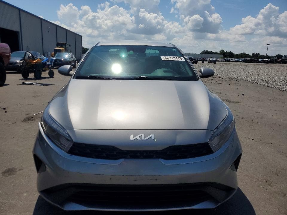 2024 KIA FORTE LXS 5