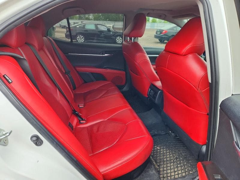 2021 TOYOTA CAMRY XSE 10