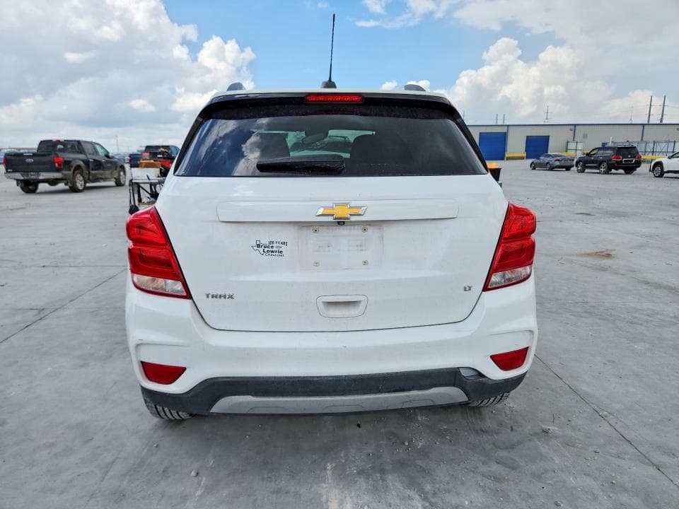 2018 CHEVROLET TRAX 1LT 6