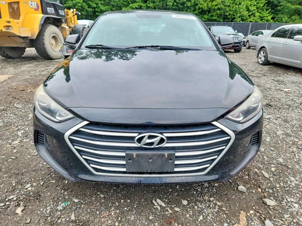 2017 HYUNDAI ELANTRA SE 5