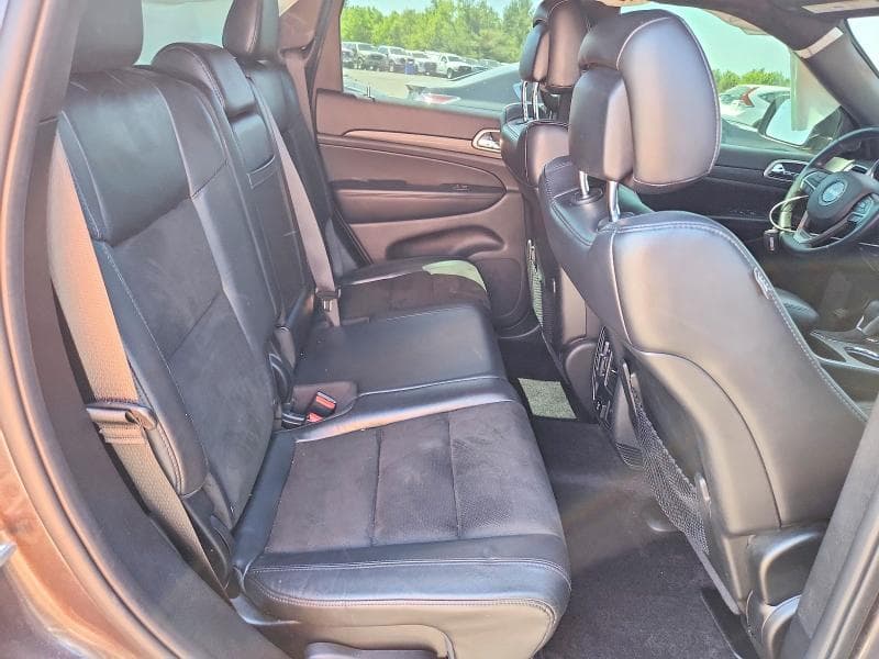 2019 JEEP GRAND CHEROKEE LAREDO 11