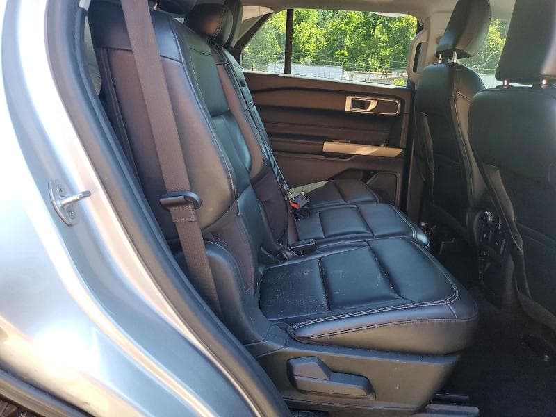 2022 FORD EXPLORER XLT 10
