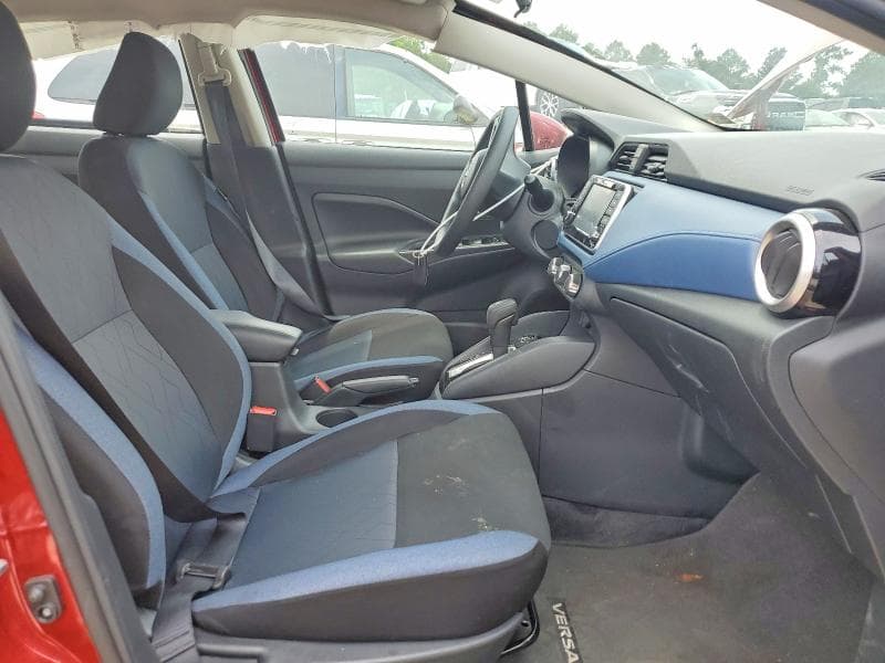 2025 NISSAN VERSA SV 7