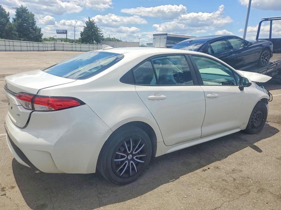 2020 TOYOTA COROLLA LE 3